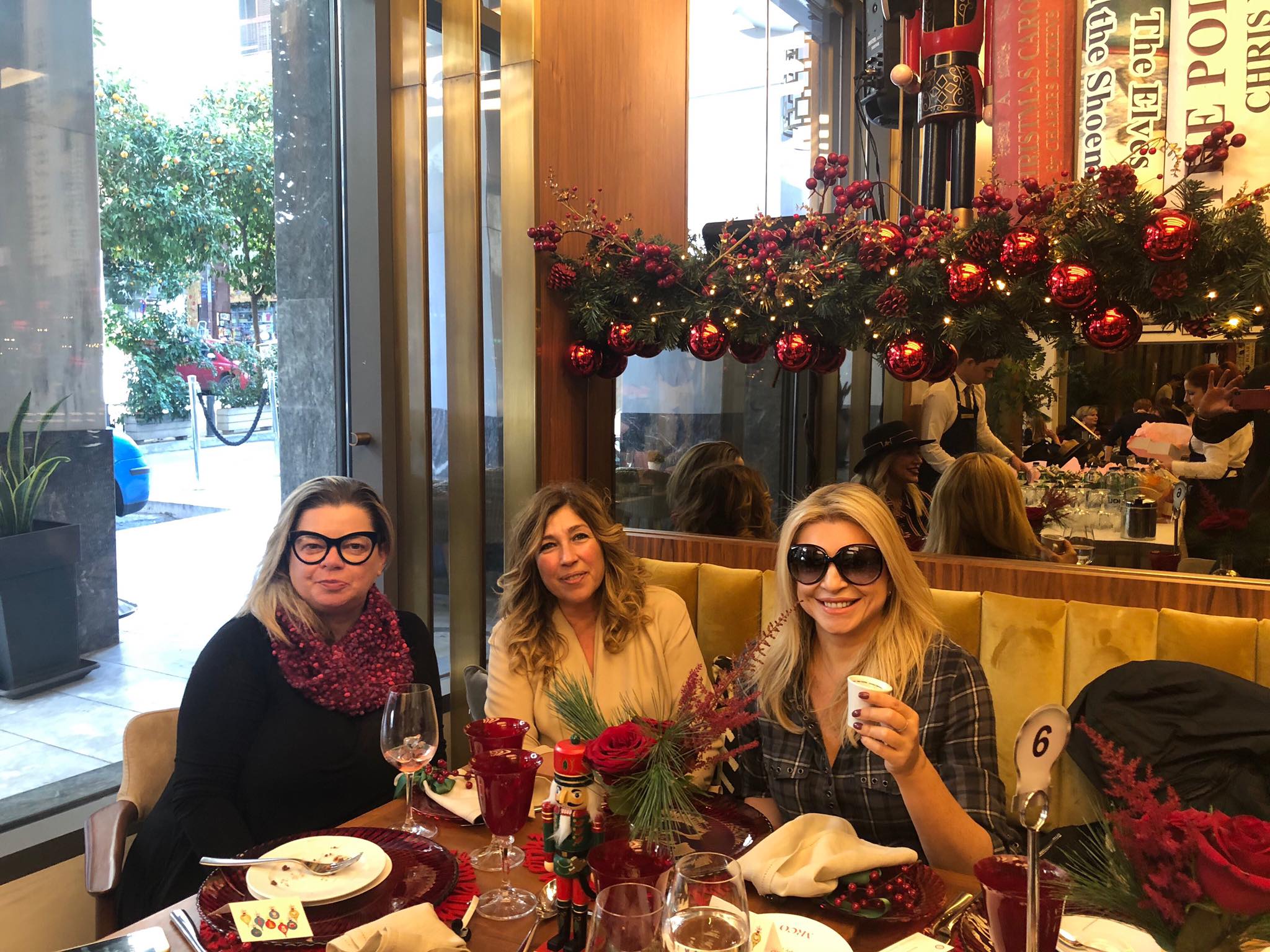 Pre-Christmas Brunch στο Electra Metropolis, the event